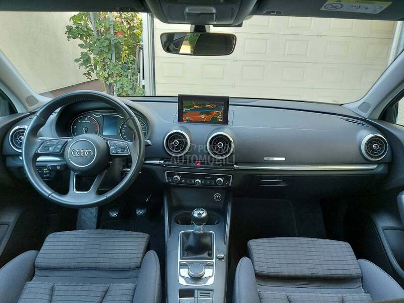 Audi A3 1.6 TDI SPORT NAV