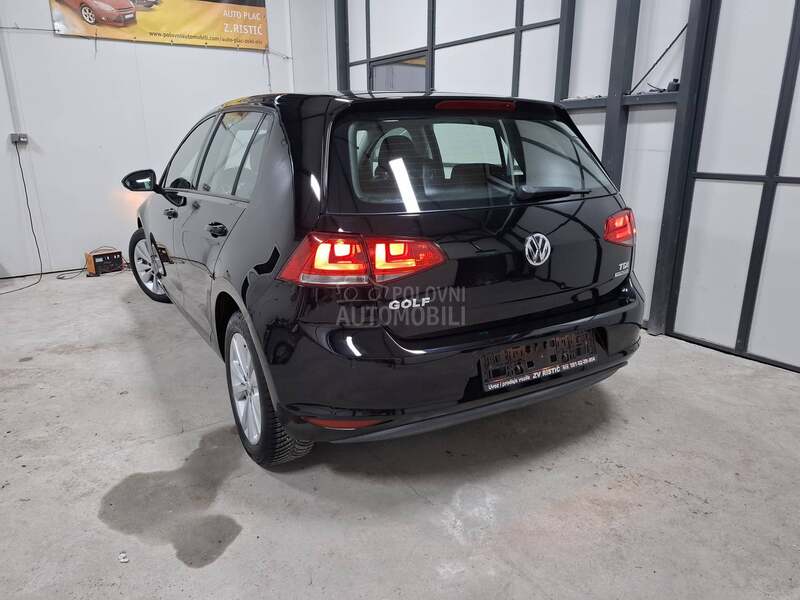 Volkswagen Golf 7 1.6TDI TRNDLINE