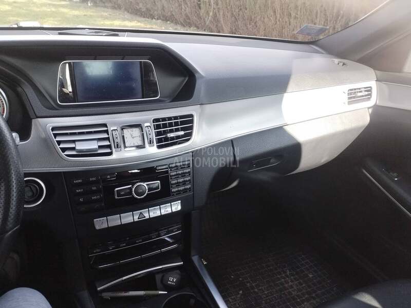 Mercedes Benz E 200 E200