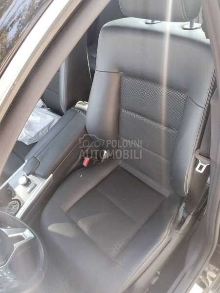 Mercedes Benz E 200 E200