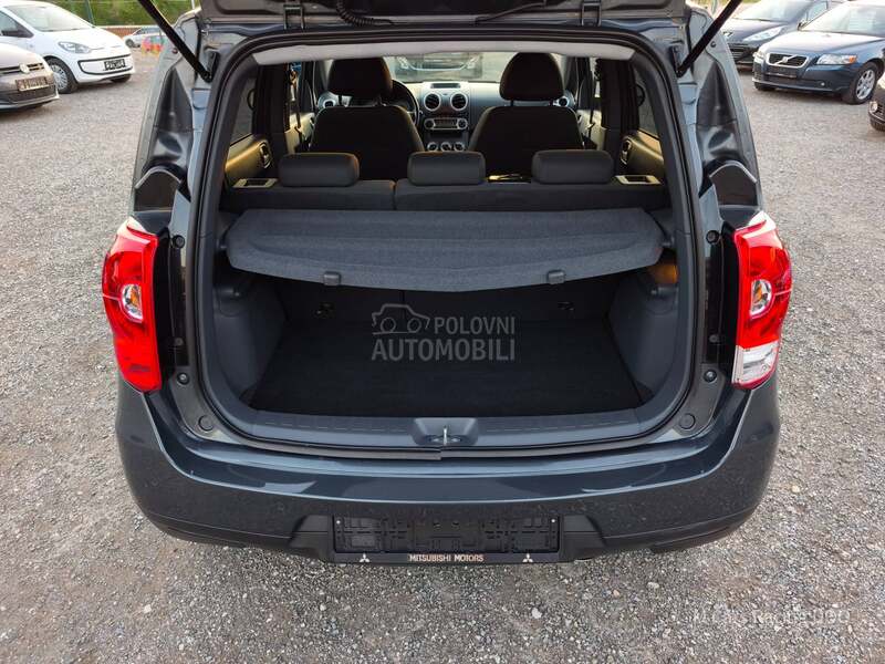 Mitsubishi Colt 1.3 INVITE PLUS