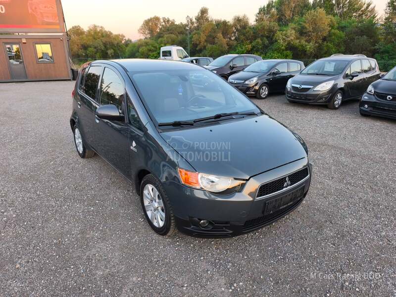 Mitsubishi Colt 1.3 INVITE PLUS