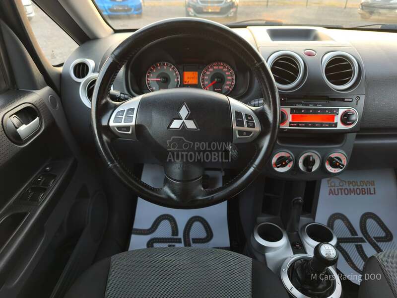 Mitsubishi Colt 1.3 INVITE PLUS