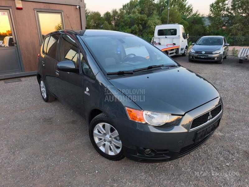 Mitsubishi Colt 1.3 INVITE PLUS