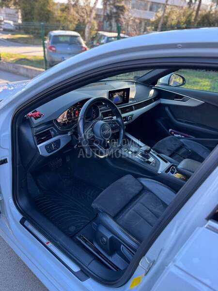 Audi A4 S line