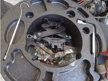 dizalica za Chevrolet Aveo