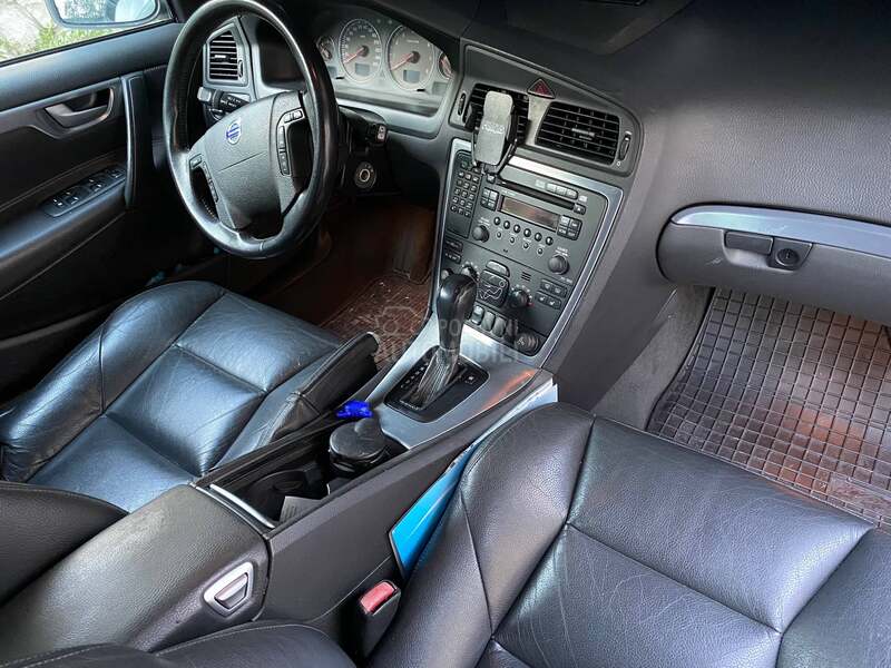 Volvo V70 2.0 t