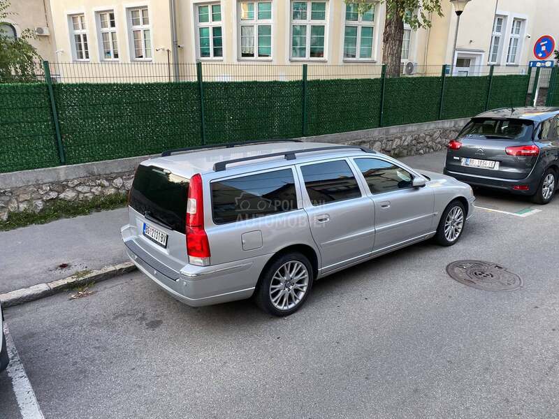 Volvo V70 2.0 t