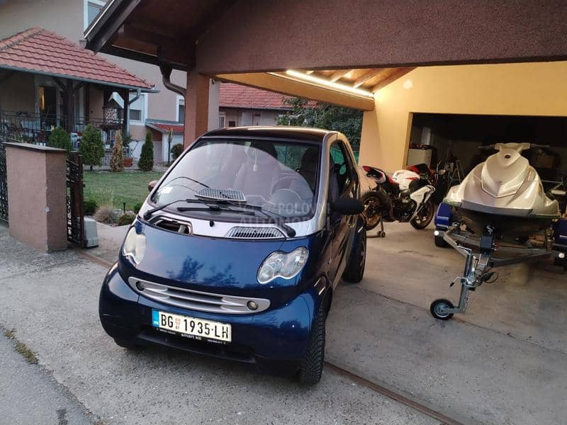 Smart ForTwo belzin 700cm