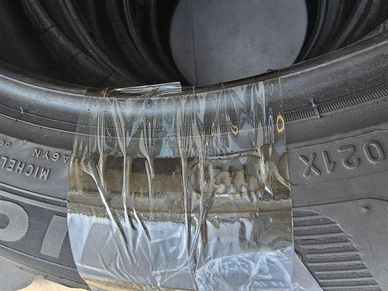 Michelin 225/50 R18 Letnja