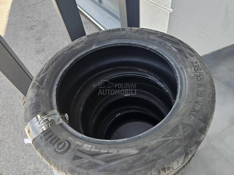 Continental 235/55 R19 Letnja