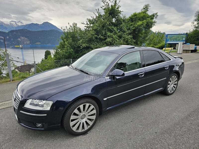 Audi A8 3.2 Quattro