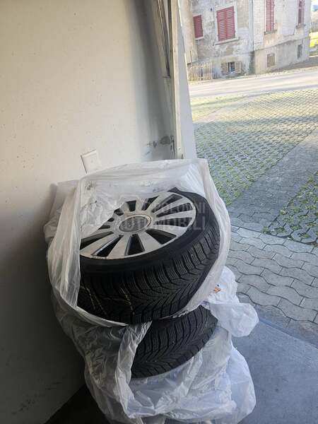Audi A8 3.2 Quattro
