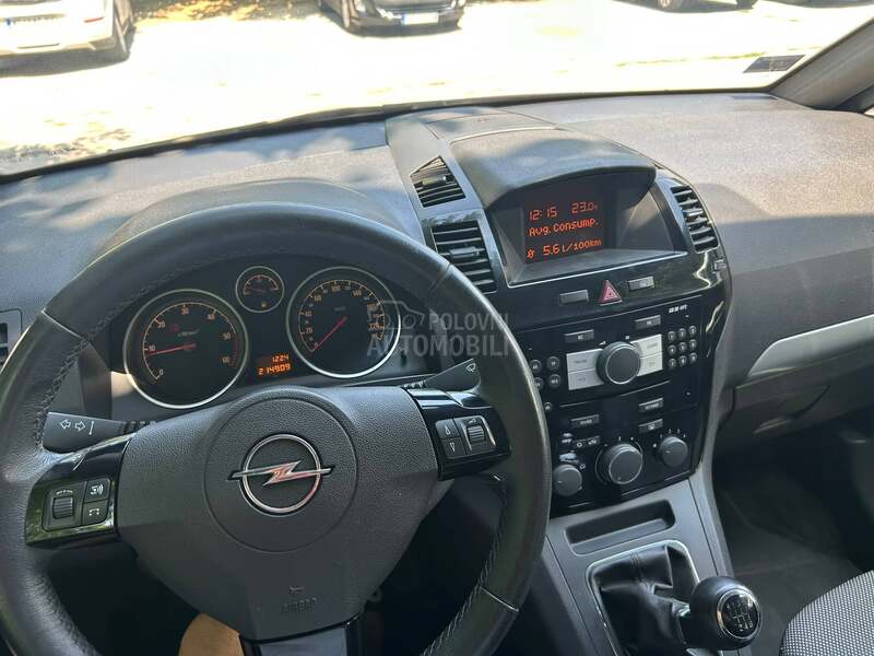 Opel Zafira 