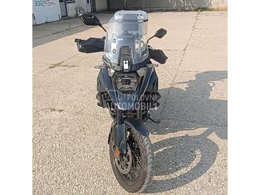 Suzuki V Strom 1050 XT