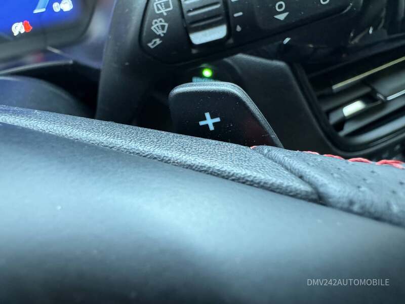 Ford Kuga ST LINE