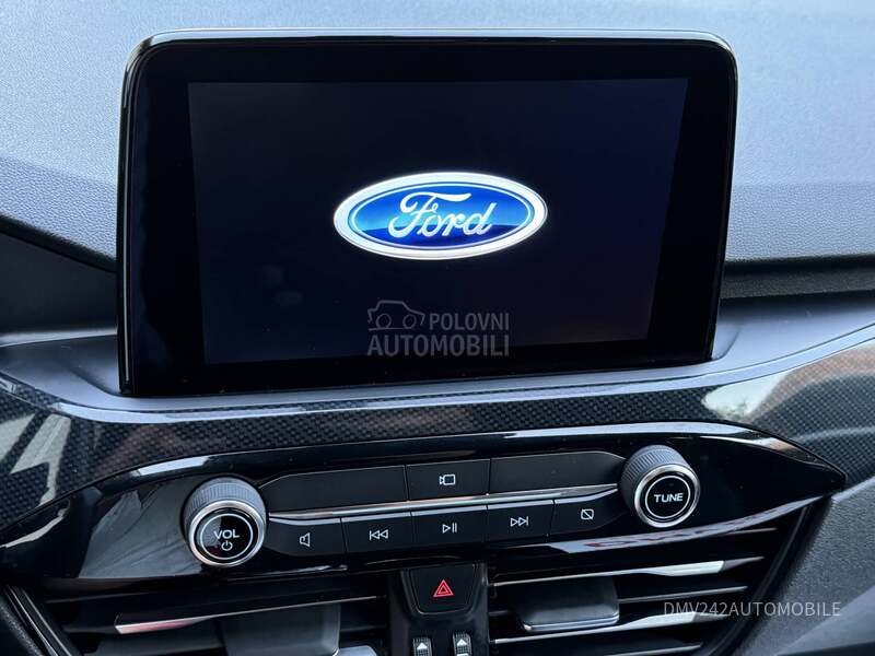 Ford Kuga ST LINE