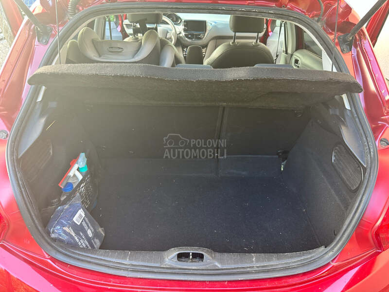 Peugeot 208 1.6 VTI