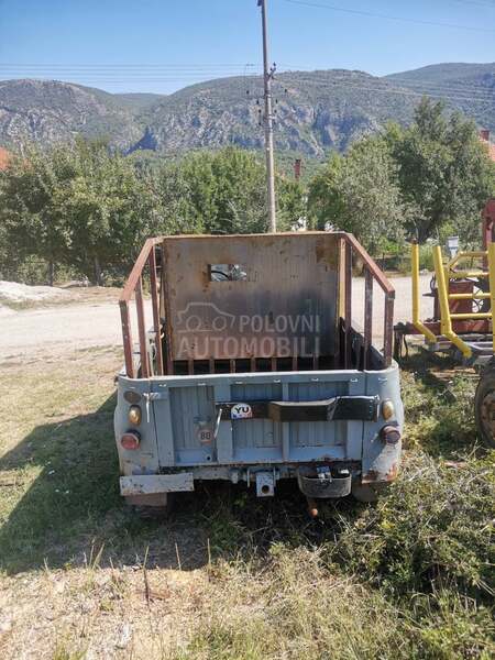 UAZ 469 2.0