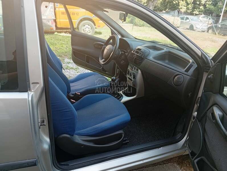 Fiat Punto 1.2 8v