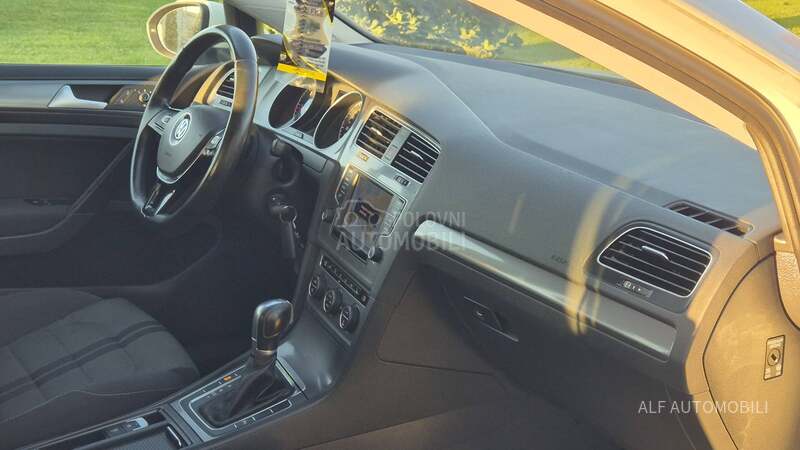 Volkswagen Golf 7 1.6 TDI AUT/NAV