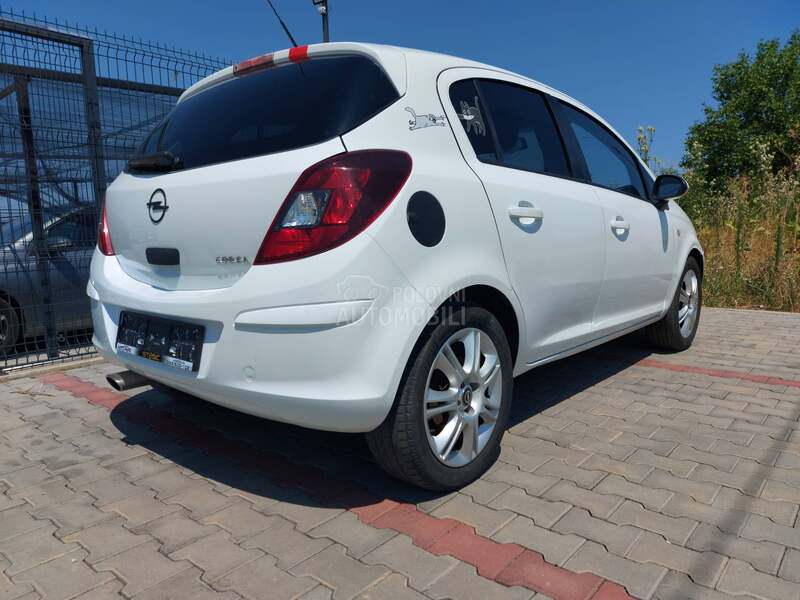 Opel Corsa D 