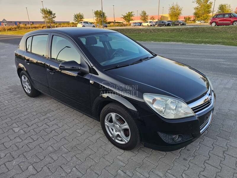 Opel Astra H 1.6.16v