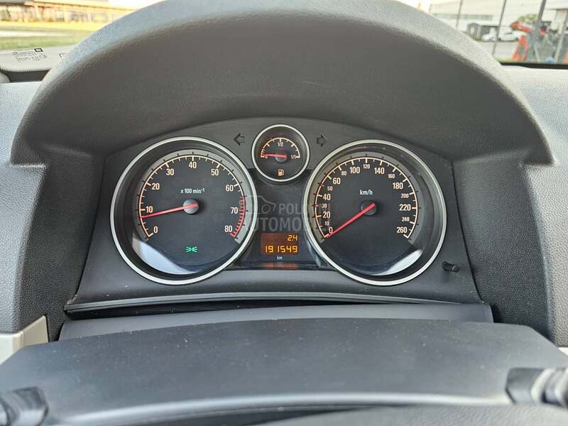 Opel Astra H 1.6.16v