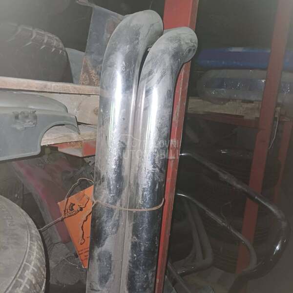 mercedes roll bar