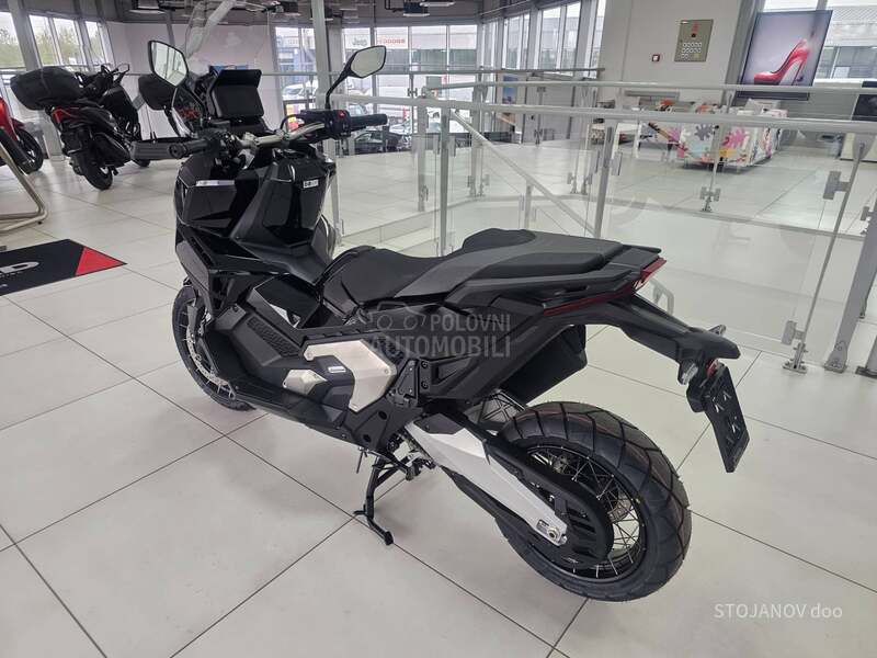 Honda X-ADV750