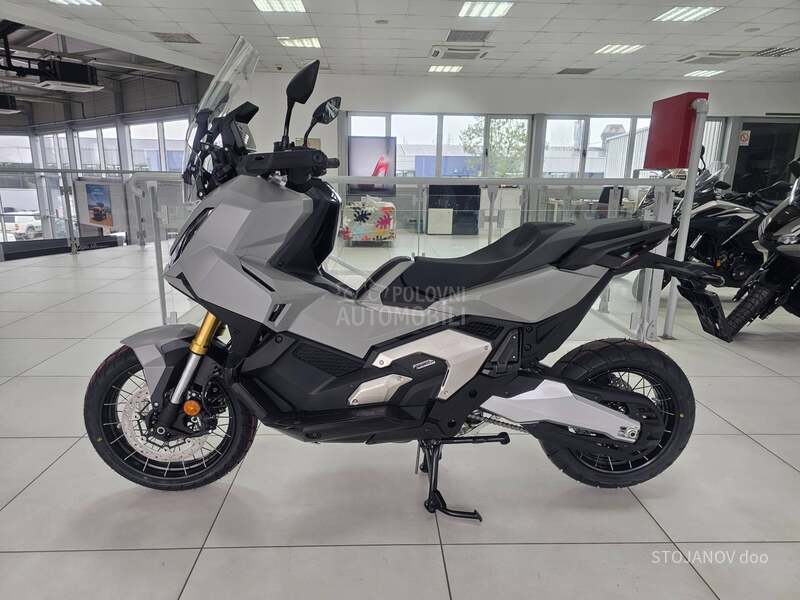 Honda X-ADV750