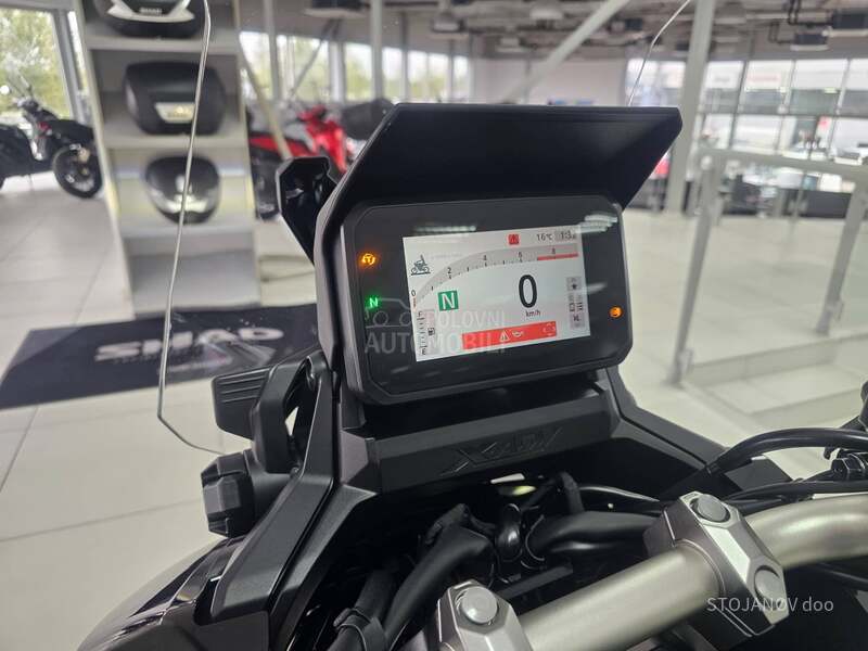Honda X-ADV750