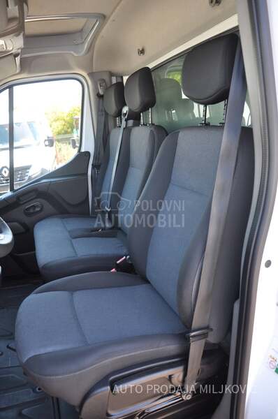 Renault Master 4.35 m ROLO CERADA