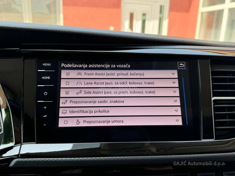 Volkswagen Multivan 2.0TDI LED