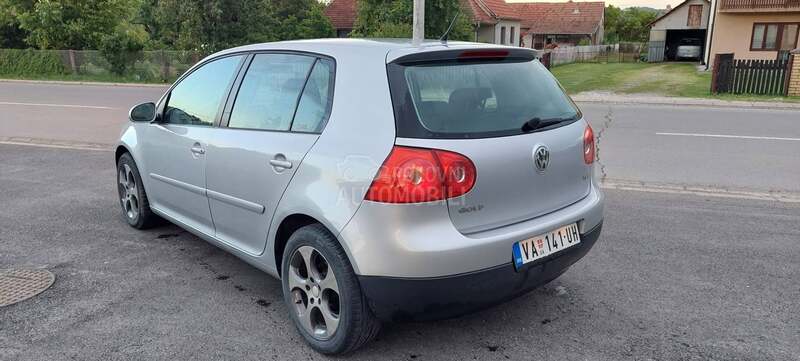 Volkswagen Golf 5 1.9