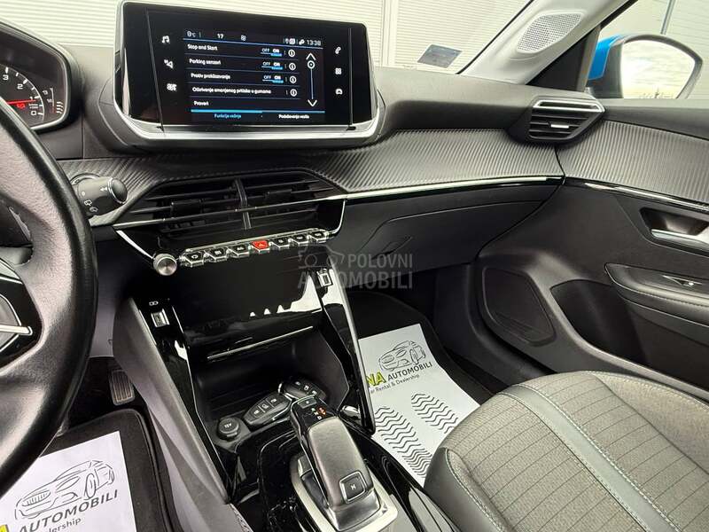 Peugeot 208 1.2 ALLURE/AUTOM.