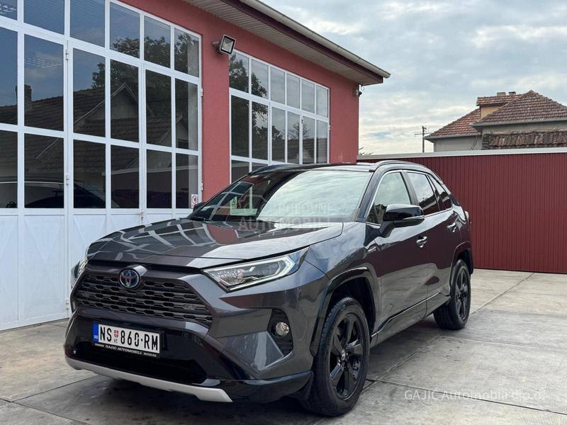Toyota RAV 4 HYBRID 4x4