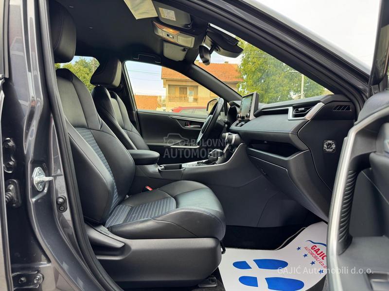 Toyota RAV 4 HYBRID 4x4