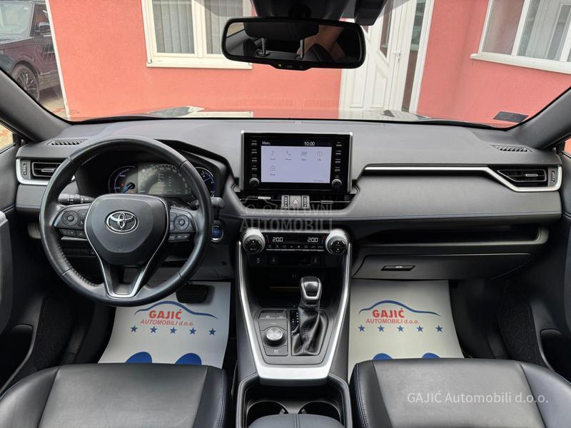 Toyota RAV 4 HYBRID 4x4