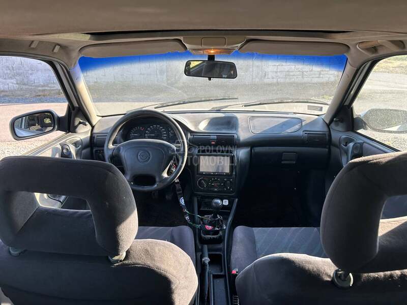 Opel Astra F 