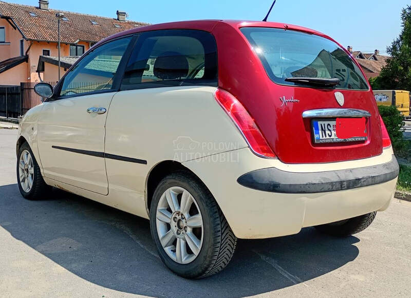 Lancia Ypsilon Y 1.4