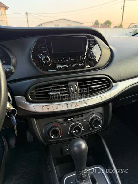 Fiat Tipo Sedan ATM