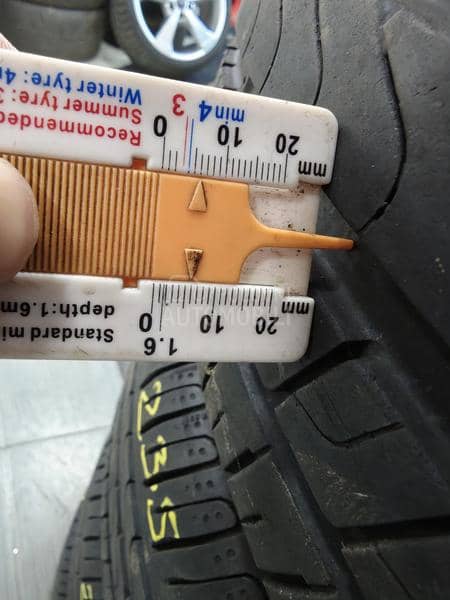 Continental 235/40 R19 Letnja