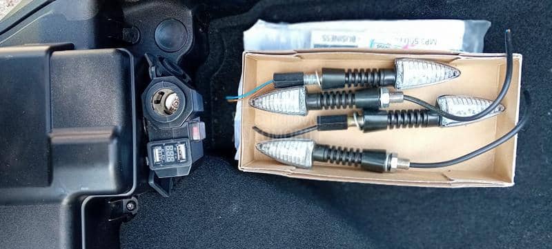 Piaggio Mp3 500hpe ŠVAJCARAC