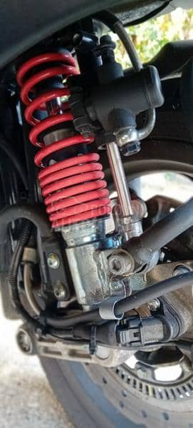 Piaggio Mp3 500hpe ŠVAJCARAC