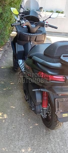 Piaggio Mp3 500hpe ŠVAJCARAC