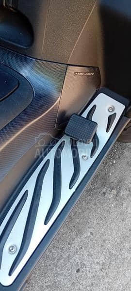 Piaggio Mp3 500hpe ŠVAJCARAC