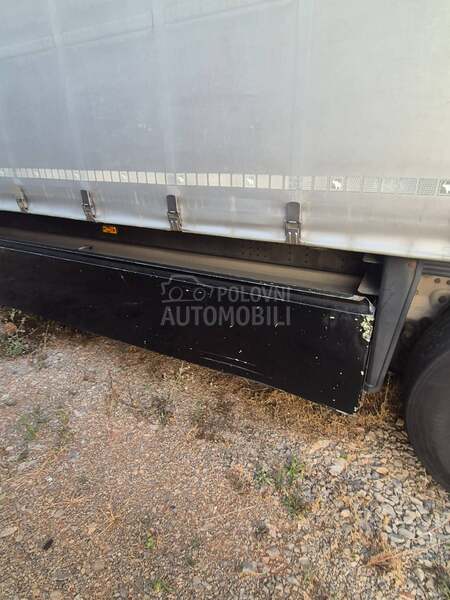 Schmitz CARGOBULL  STANDAD