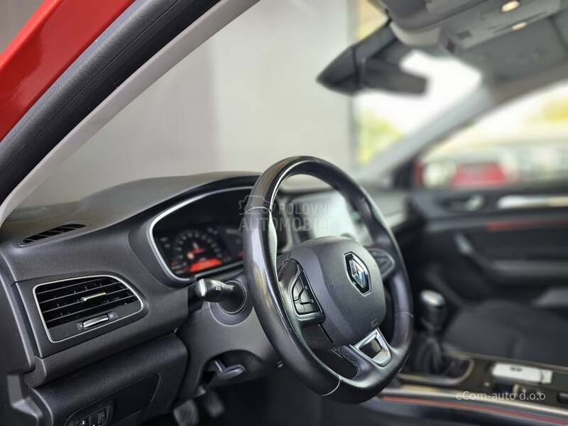 Renault Megane 1.3 TCE INTENS
