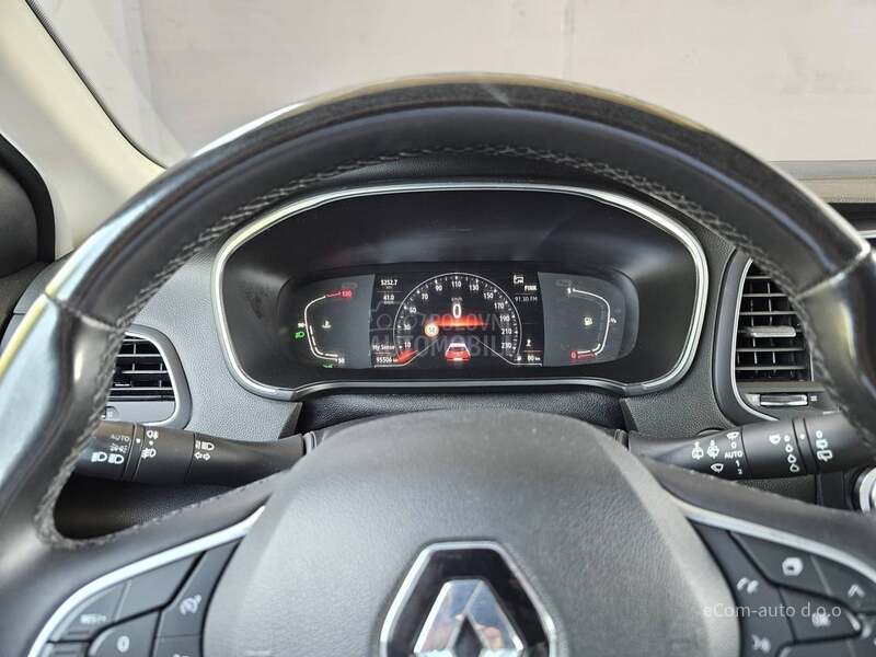 Renault Megane 1.3 TCE INTENS